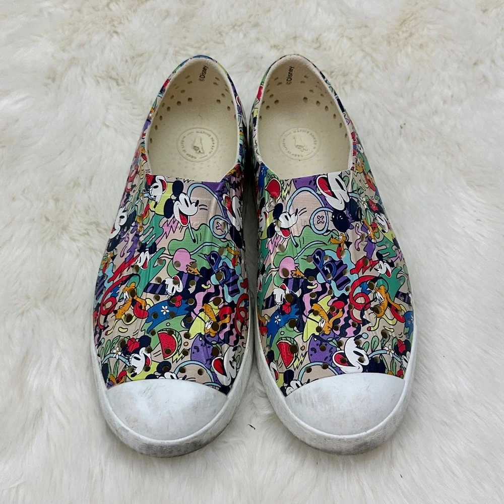 Native X‎ Disney water shoes